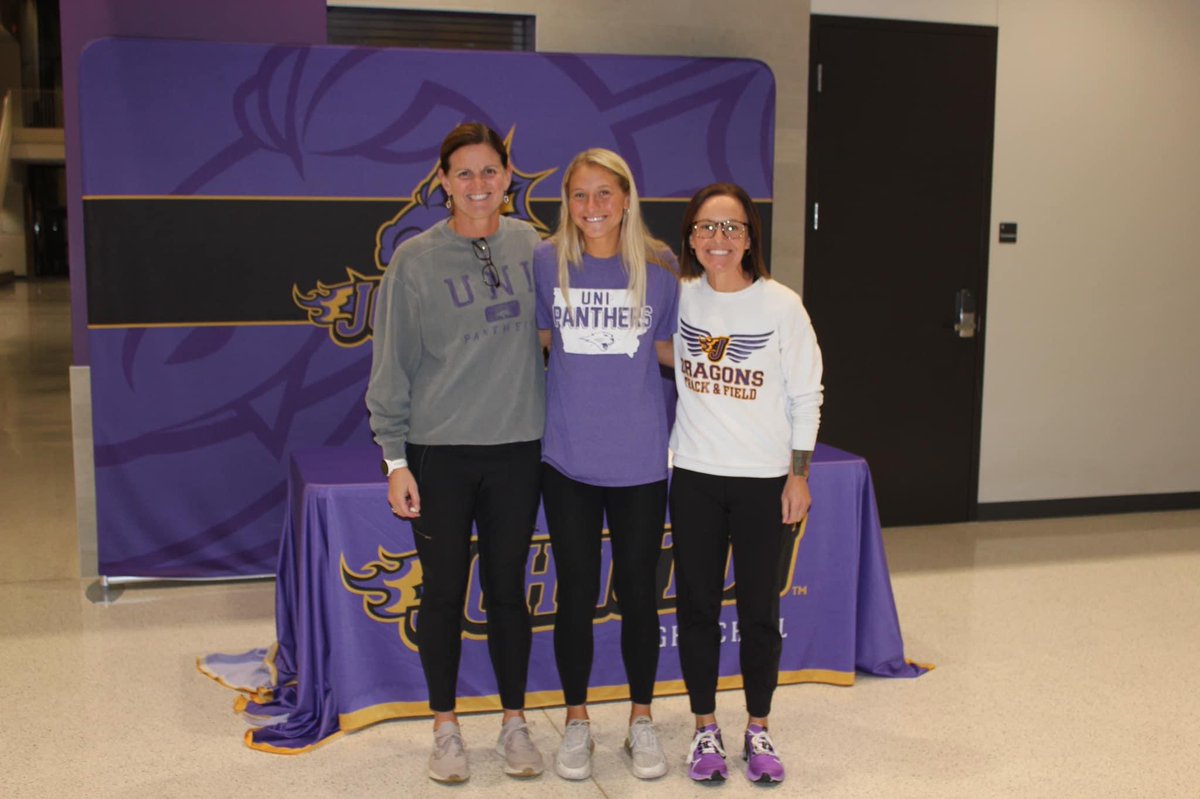 Congratulations to our Sole Sister <a href="/peterson_paige_/">Paige Peterson</a> on signing to play softball <a href="/UNISoftball/">UNI Softball</a>.  We are excited to see you continue to play softball in purple and gold and can’t wait to get you on the track this spring!💜💛