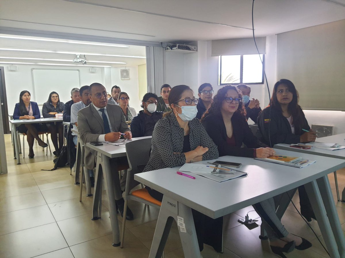 Hoy empezó el curso de “Actualización de las fases de la Contratación Pública" para los funcionarios de la @ARC_EnergiaEc, en las oficinas del <a href="/EcuacierEc/">ECUACIER</a> 

#integrandoalsectoreléctricoecuatoriano