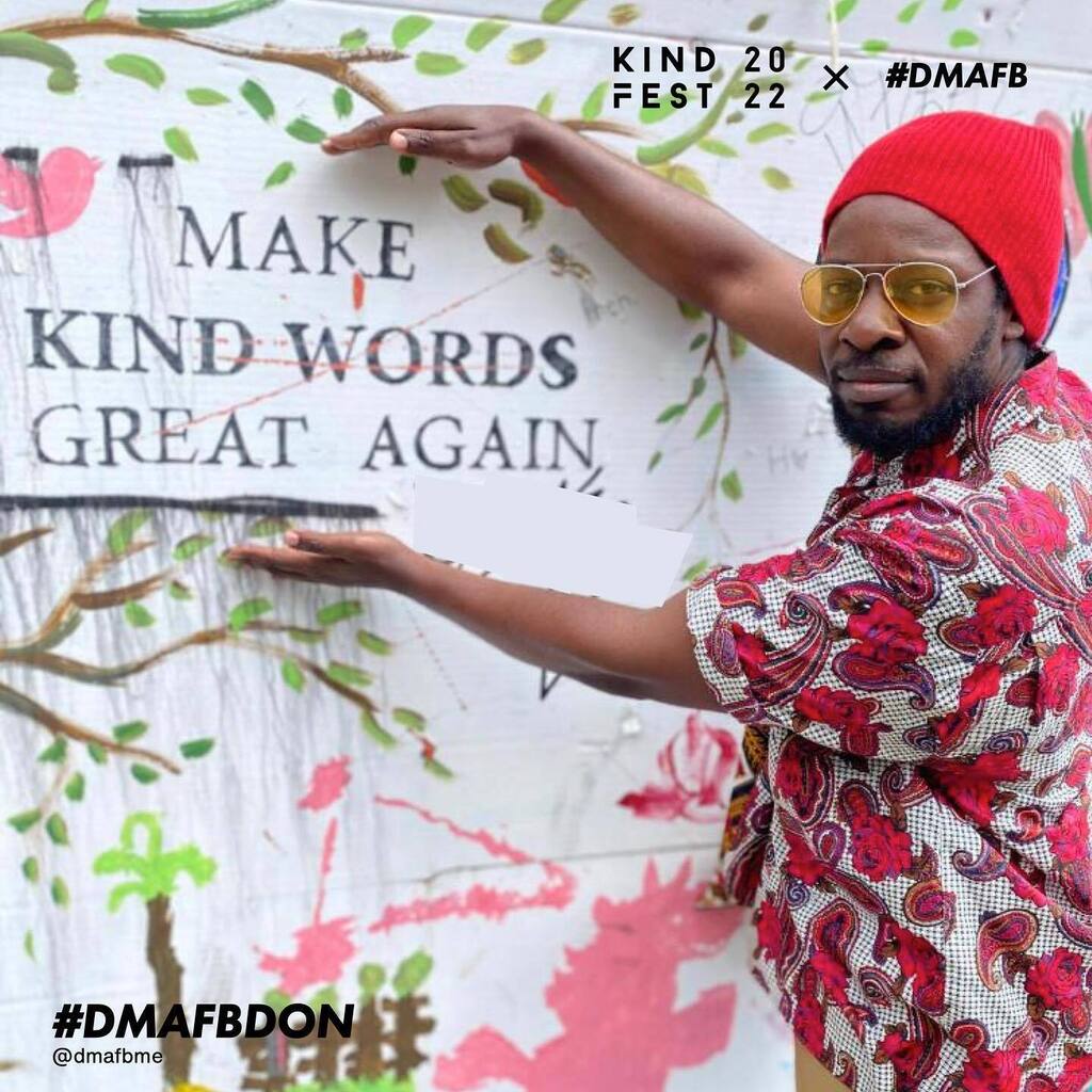 favorbuddy's tweet photo. Oi!!! You should know who I am by now, but if you don’t , my name‘s #dmafbdon I am the founder of Do Me A Favour Buddy (#DMAFB) this platform and next year ,our kindness app (shout out to the rest of team : Eugenie, Ana, Henry , Lucy , Julian and our new… https://t.co/7ZnPgwWUSt https://t.co/6XbnHo0DFr