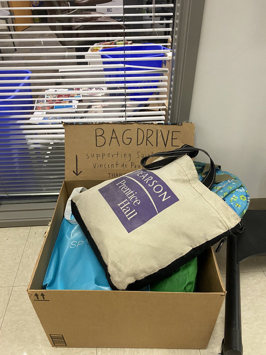 Don’t forget to bring bags for the St. Vincent De Paul bag drive! Location: outside of campus ministry in cafeteria 👜🎒👛