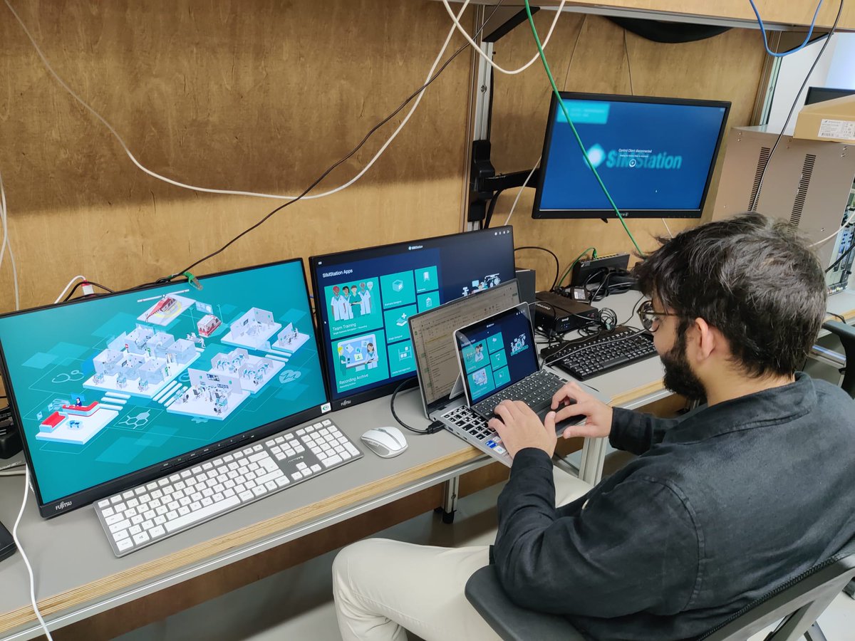 SIM_Station's tweet photo. Multi-screen setup for advanced users 😊 
#Softwaretesting at #SIMStation https://t.co/Zr8z8fpOfL