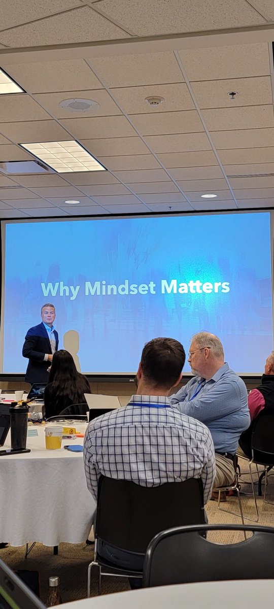 KevinRichmiller's tweet photo. Excited to start our leadership training with @arbinger, at the #METL2022 CTO clinic. https://t.co/SO09K8R0IE