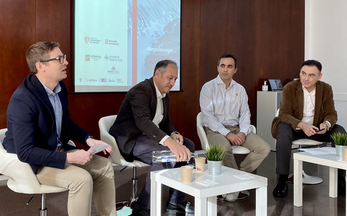 ASEMPIAB, Associació Empresarial de Barberà del Vallès, dos actes avui importants; la <a href="/ciberseguretat/">ciberseguretat</a> i l’Assemblea Gral de socis. Moltes gràcies a <a href="/ajuntamentbdv/">Ajuntament de Barberà del Vallès</a> <a href="/NodusBarbera/">Nodus Barberà</a> <a href="/upiccambra/">upiccambra</a> i a tots els presents!!