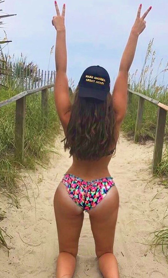 JannaPart2's tweet photo. 😍🤩😍 Sheesh !!! 

This ELECTION #BumsMeOut ...

As MUCH as THOSE #HanginChads !!! 😠😜😠🤪😠

#MakeAmericaRedAgain !!! ❤️🇺🇸

Woohoo !!! ☀️🎉😎🥳💥🔥

#TrumpWon 👍
#MAGA 🍊 https://t.co/b0dJMyXZFT