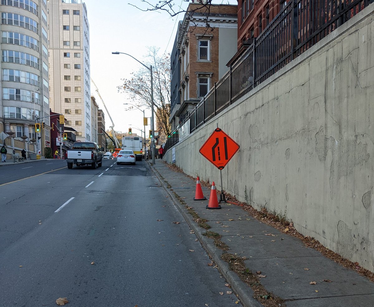 anton lodder tweet media