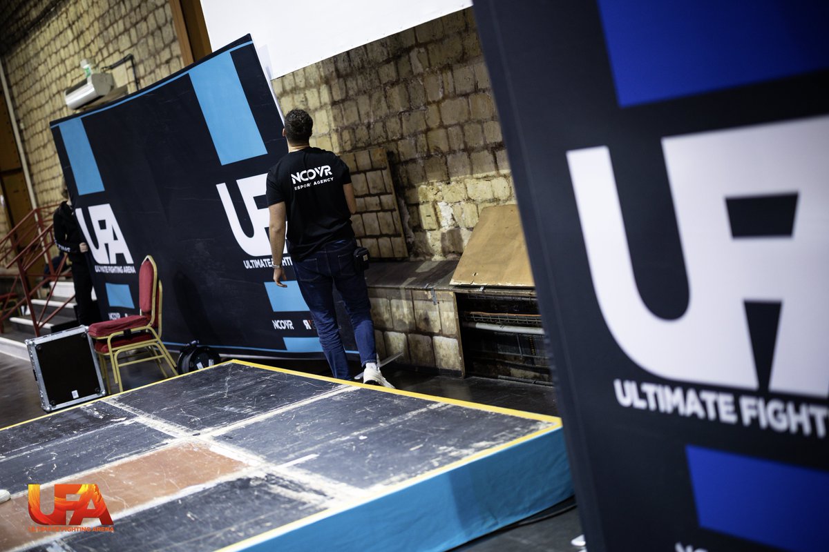 🏗️🚧 In progress...

 <a href="/ElliotLeCorre/">Elliot</a> 

#UFA2022