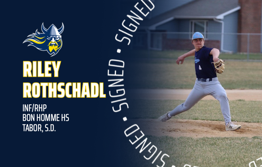 AugieBaseball's tweet photo. It's official 🖊️

Welcome to the @GoAugie family, @RileyRothschadl ⚔️

#BuildingChampions | #AugieNSD https://t.co/op3mAfbnLp