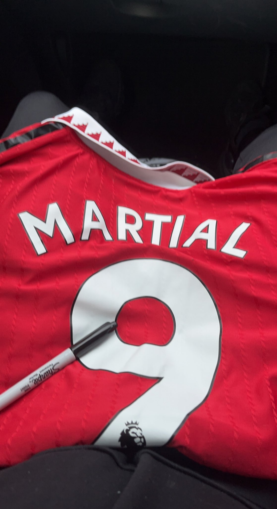 on-twitter-1-chance-99-faith-please-anthonymartial-https-t