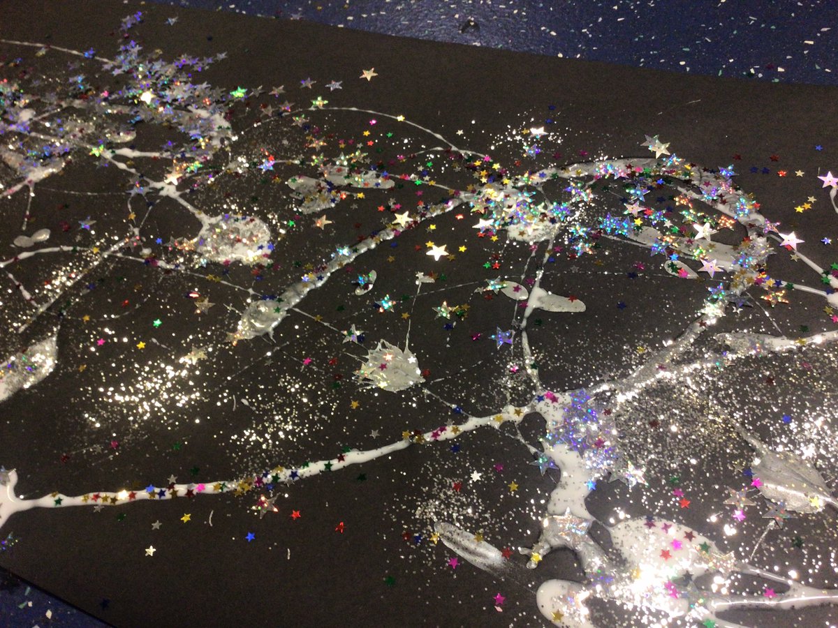 Canon_Reception's tweet image. We made our own outer space artwork and explored different planets! 🌌🚀🌎🪐 #WorldScienceDay22 #cspsscience #cspsSTEM @CanonSharples @LT_Trust
