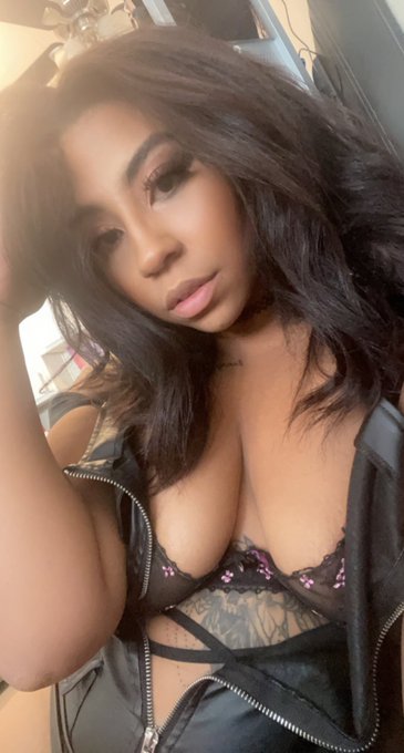 Morning lovers and peeps! Already more than half way through the week! It&rsquo;s my friyay!! Let me know if<a href="/tag/loveisblind"class="tags"><span>#loveisblind</span></a><a href="/tag/leaked"class="tags"><span>#leaked</span></a><a href="/tag/wakandaforever"class="tags"><span>#wakandaforever</span></a><a href="/tag/contentcreators"class="tags"><span>#contentcreators</span></a>