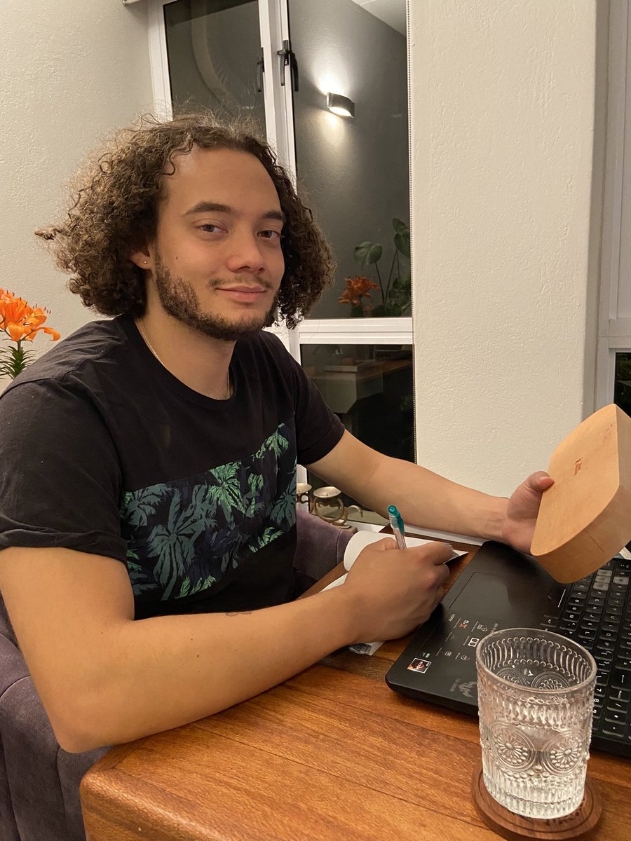 Trystan88's tweet photo. Starting a business isn’t easy, but that’s the fun part. Whether it’s selling sweets or opening a woodworking business, people would ask: ‘Why are you entering a saturated market, your company won’t last long in it?’ https://t.co/NOCjjMPXVb