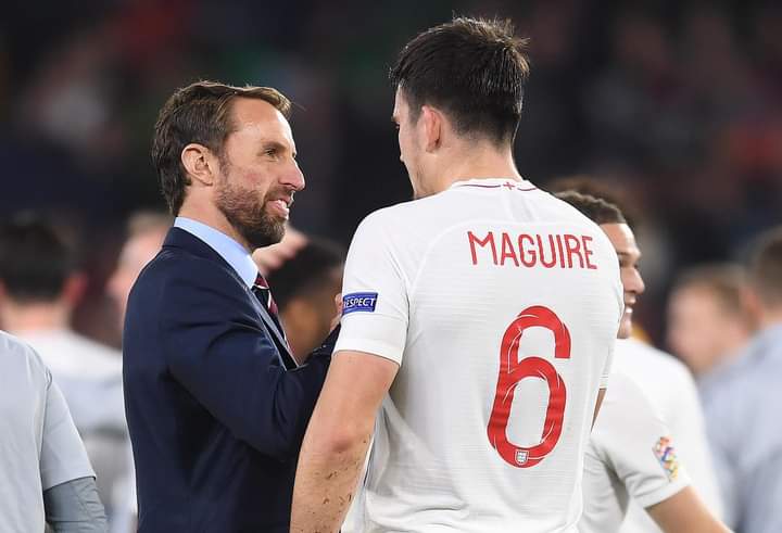 Gareth Southgate on Harry Maguire &amp; Fikayo Tomori: “We don't think the young ones [centre-backs] have done quite enough to push the older ones out”. 🏴󠁧󠁢󠁥󠁮󠁧󠁿 #WorldCup2022

“Yes, I’m sure Harry Maguire is one of our best centre backs”.
