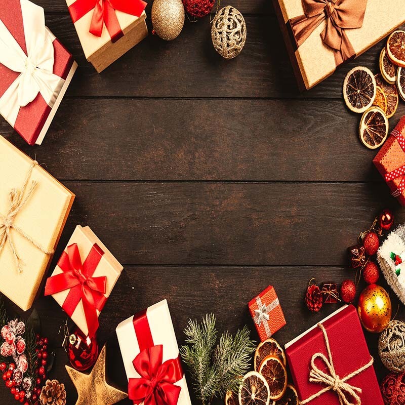 Ada220675's tweet photo. Have you ever been so excited about a gift you've bought for someone that you can barely contain yourself? 🎁
I promise to keep it a secret! 🤫 https://t.co/dsYUrfw6Tx