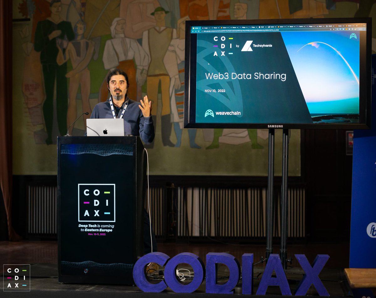 codiaxconf's tweet photo. Decentralization, privacy, security and machine learning are early principles of Web3. Ioan Moldovan from @WeavechainWeb3 is going to explain us more about Web3 data and how we can share it.
#CodiaxCluj #deeptech #development #weavechain #AI #workshop #Web3 #datasharing https://t.co/FOnB5hm0nM