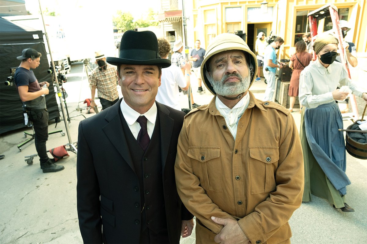 Murdoch Mysteries tweet media