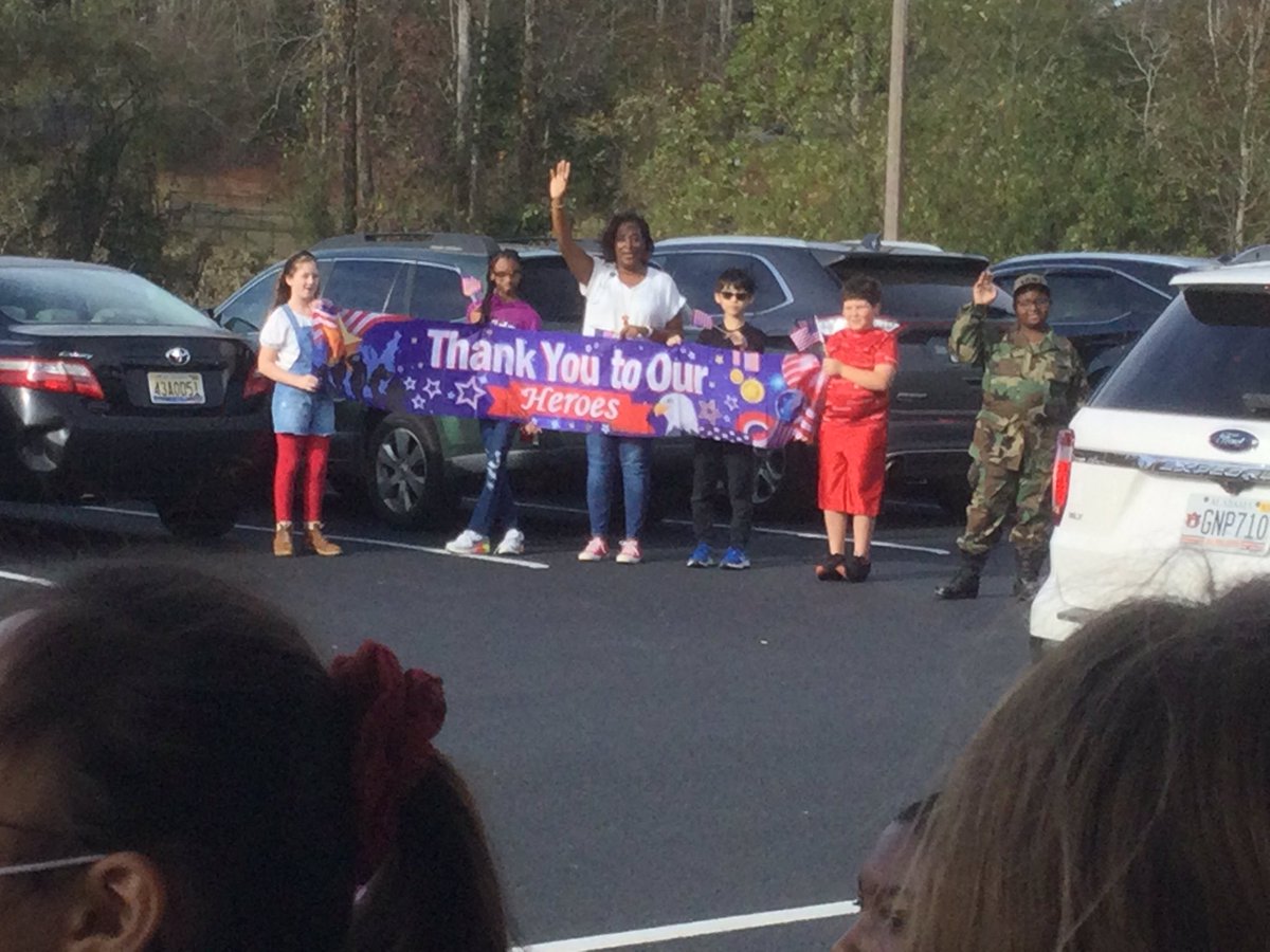 PickElementary's tweet photo. We thank you for your service! Pick Elementary Veteran’s Day Parade! https://t.co/PTEGiTgWBi