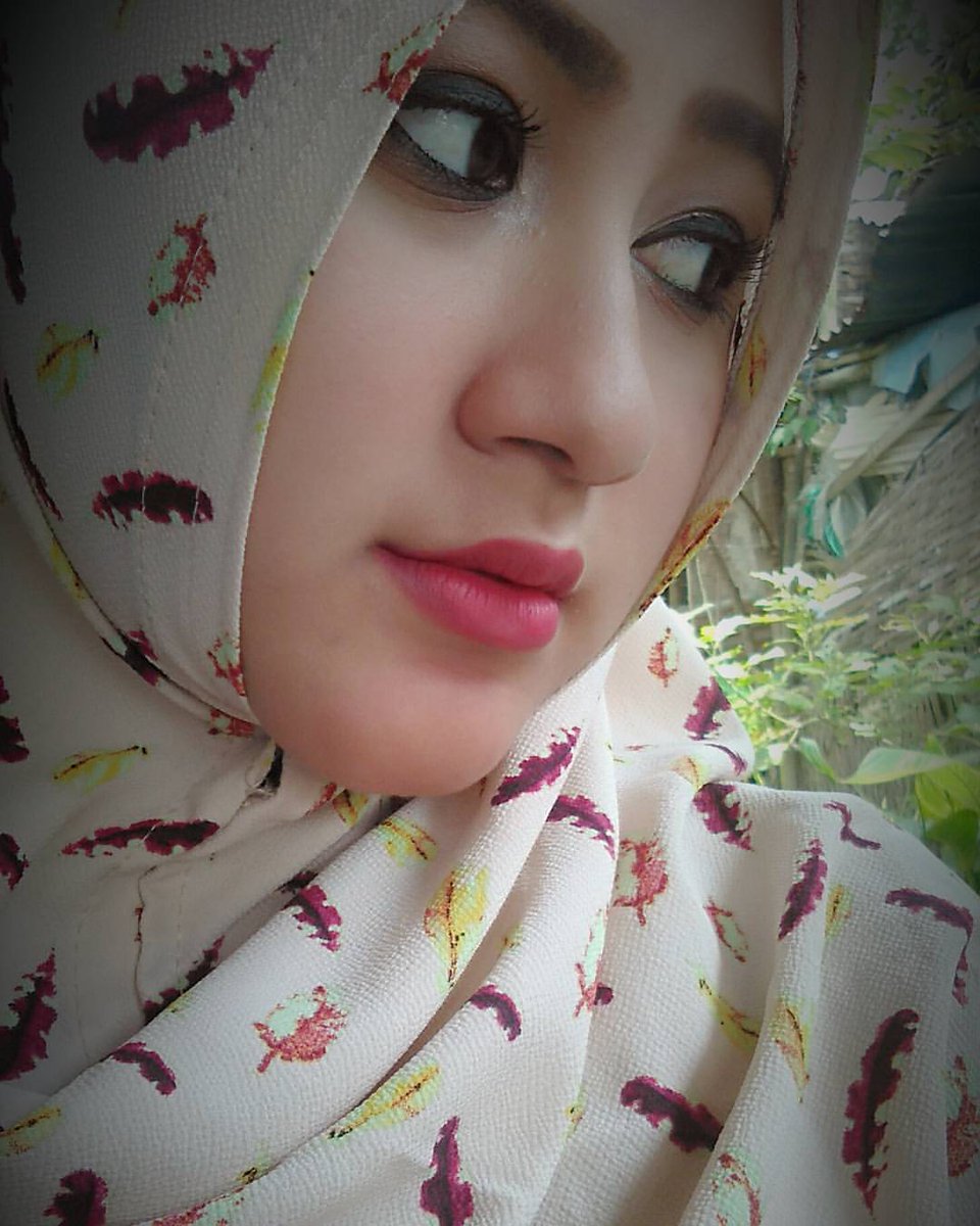 riacryptos's tweet photo. Cari kenalan area bekasi https://t.co/sEwPhWPkHQ
