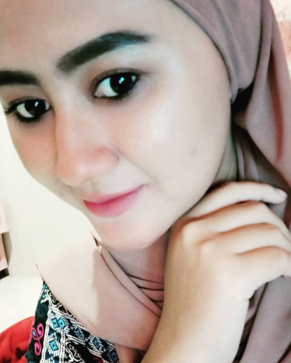 Ria tweet media