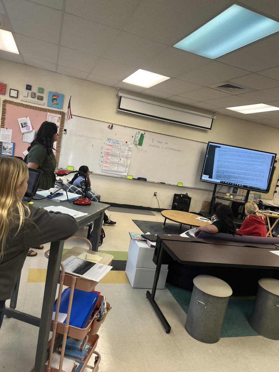 edgellcation's tweet image. Let’s determine the text structure… each group picked a speaker to share and defend their choices. Great job today class! Such a rich discussion and positive atmosphere 💛 @ChristianaES1 #edgellcation #empowerexcellence #teachtheclass