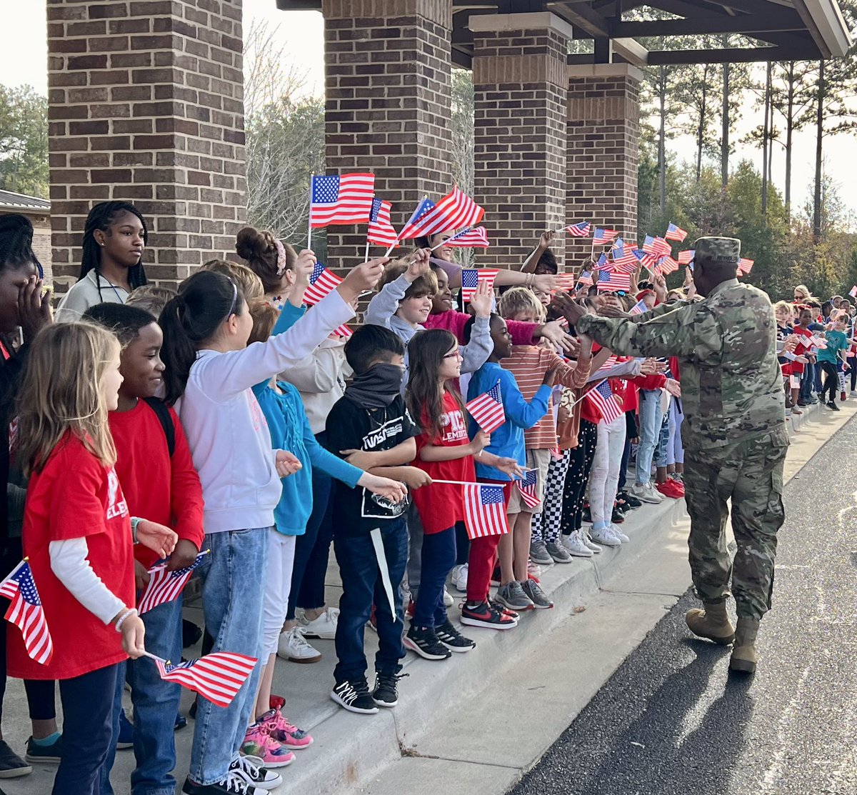 PickElementary's tweet photo. Our Pick Leaders are full of gratitude and pride! https://t.co/Lok2EXvIJf