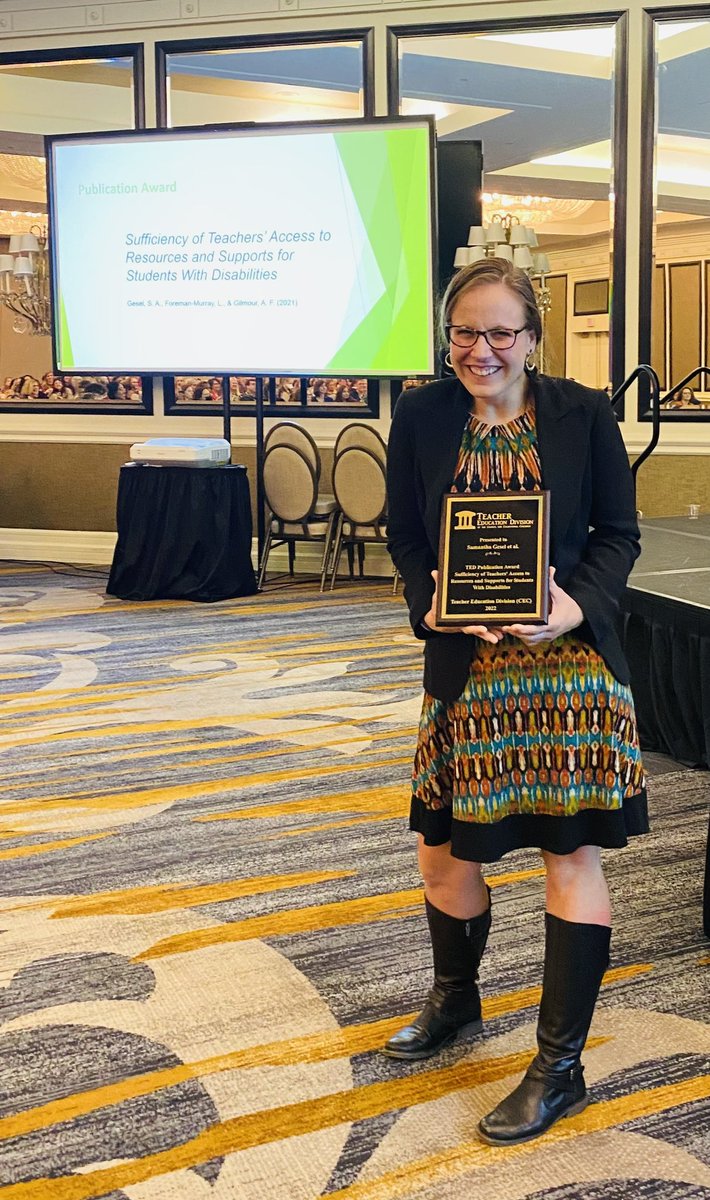 Congratulations @SamanthaGesel and team for winning the @TED_CEC Publication Award!! You make @CLT_COED so proud and grateful to get to work with you!! 💚💚💚