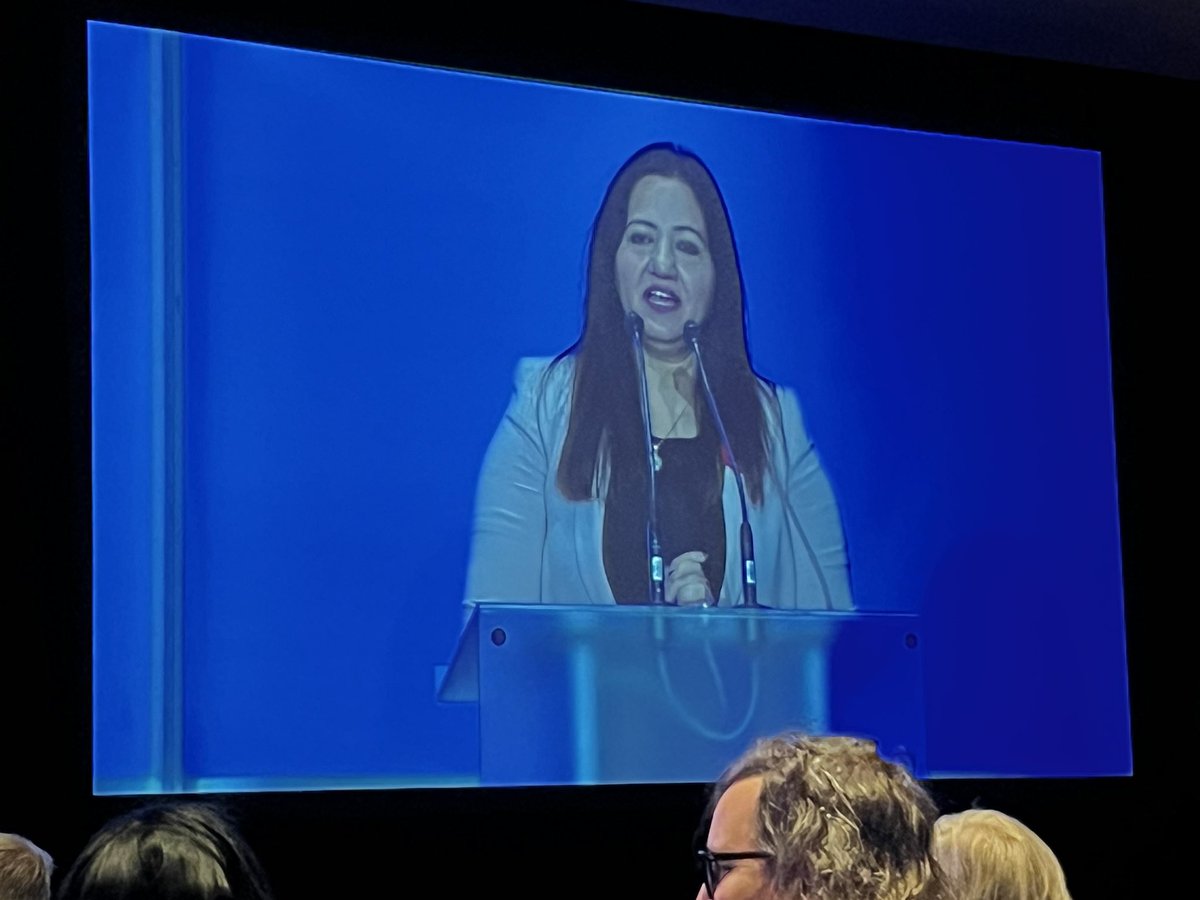 AliceYYCheng's tweet photo. Thank you MP Sonia Sidhu @SoniaLiberal for your passionate leadership in supporting the growth of the Diabetes Framework in 🇨🇦 @DiabetesCanada #DCAN2022 https://t.co/iDFJdZTazj