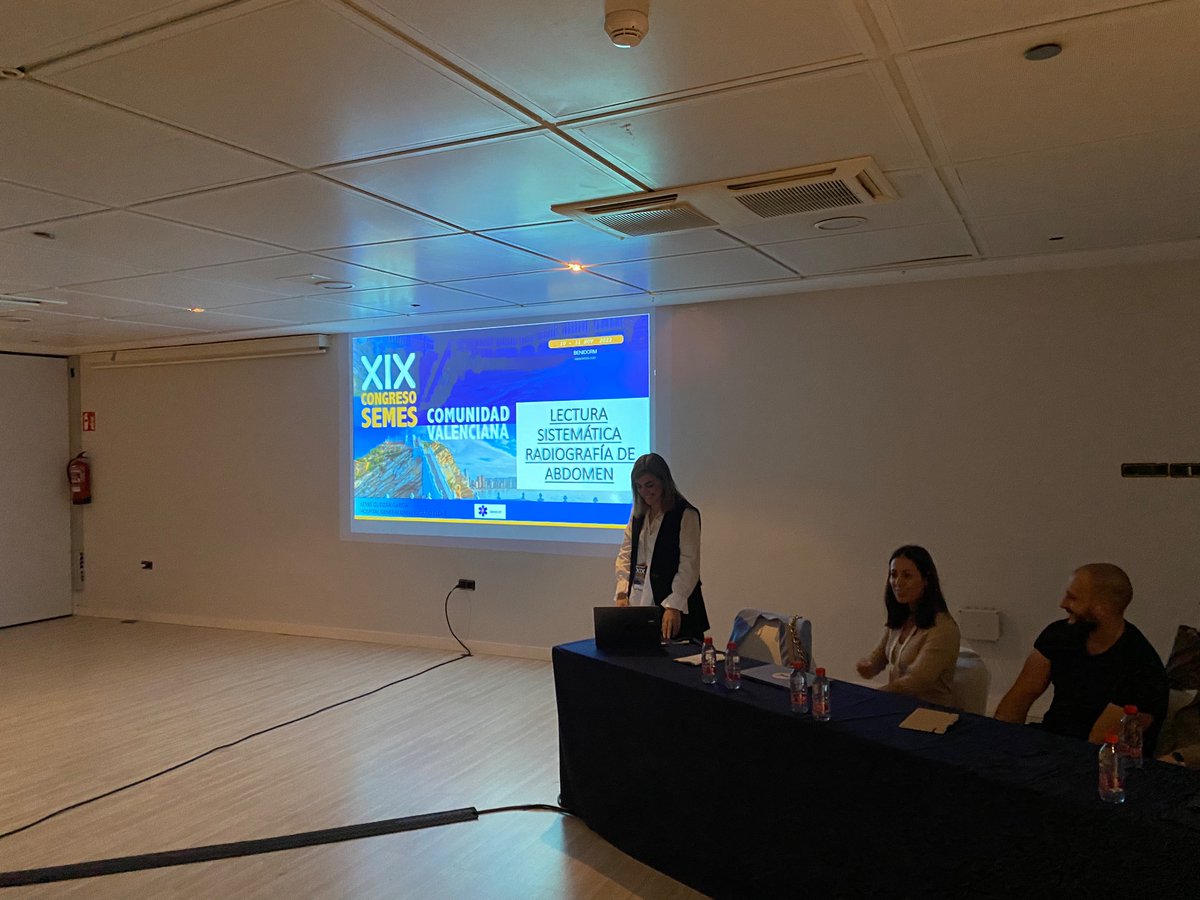 Continuamos con lectura sistemática de radiografía abdominal, nos lo explica Leyre. 

Indicaciones, búsqueda sistemática, proyección, normal vs patológica 

Recuerda los X-External objects asociados a historia clínica del paciente 😜