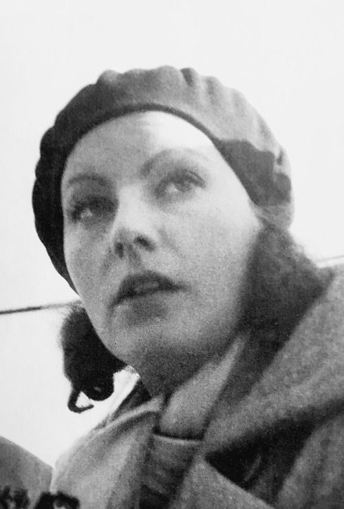 Garbo onboard the SS Kungsholm, 1928.