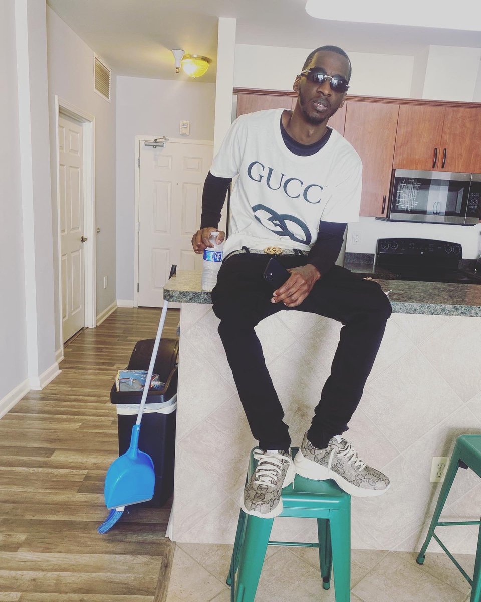 _rosegoldg's tweet photo. I’m Home!! Did 5years In The Feds It’s A Blessing !!! https://t.co/a3TUgUQQxw