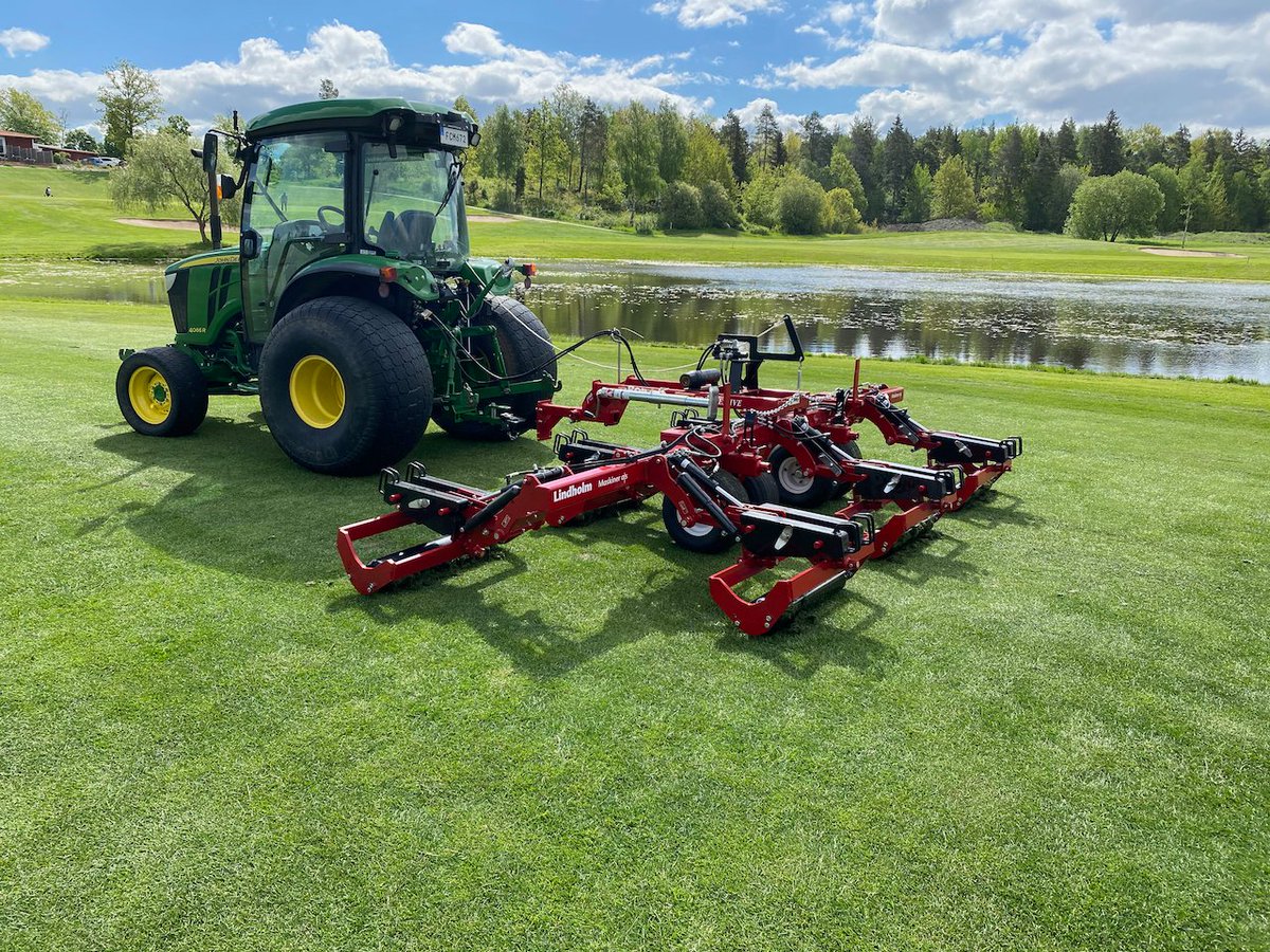 ProTurfMowers's tweet photo. Looking forward to seeing everyone at the Carolina's GCSA Show in Myrtle Beach next week! @carolinasgcsa, @RevelsTractor, @Greenville_Turf
#progressiveturfequipment #turf #grass #mowing #betterbuiltchoice #roughmower #rollermower #golfcourse #tdrx #countourteam https://t.co/LZt039gMRx