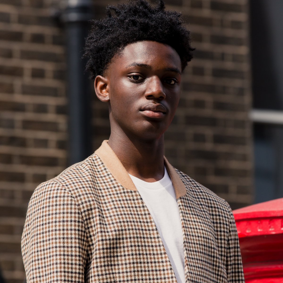 clothsurgeon Gallery Collection.
Available to shop in store and online.
Also available as Bespoke.
Made in London, England.

instagram.com/p/Ckx5lXWsqI3/…