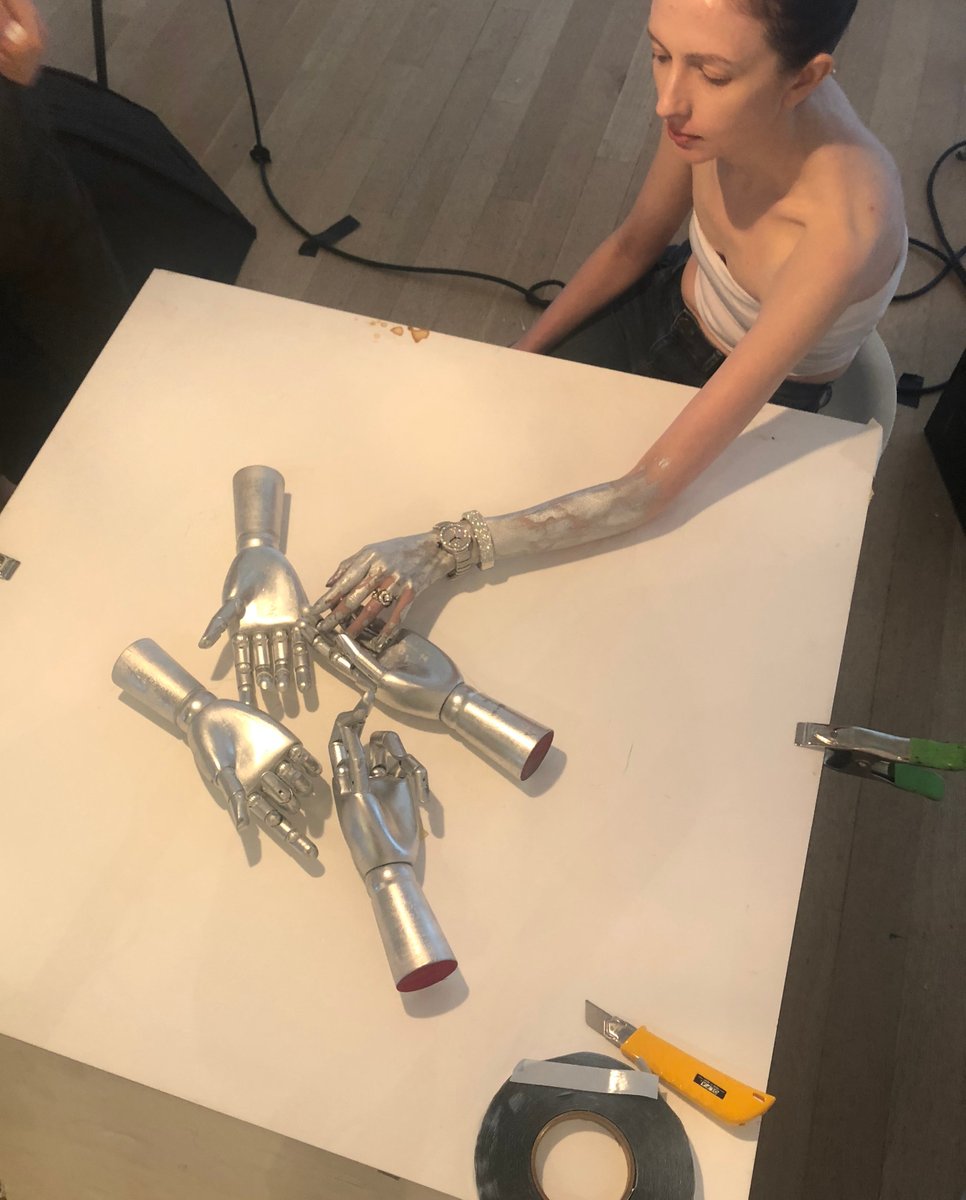 KLUTCHSTUDIO's tweet photo. #TBT and #BTS to that time we channeled our best #tinman for a @modernluxury high jewelry story! #wizardofjewels

#setlife #highjewelry #finejewelry #diamonds #jewelryphotography #bodypaint
#productphotography #jewelry #partsmodel #setlife #atedge https://t.co/I17sQutlny