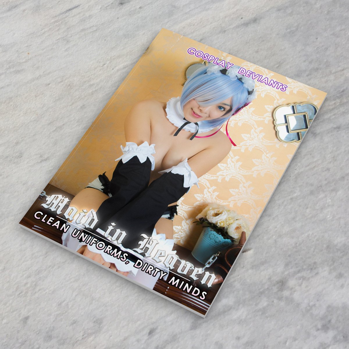 CosplayDeviants's tweet photo. Our new Mini-Books were a HIT at #animeweekendatlanta and we will be re-stocking and putting them online on November 25th, just in time for our #BlackFriday sale. https://t.co/Ji79OD3mPB