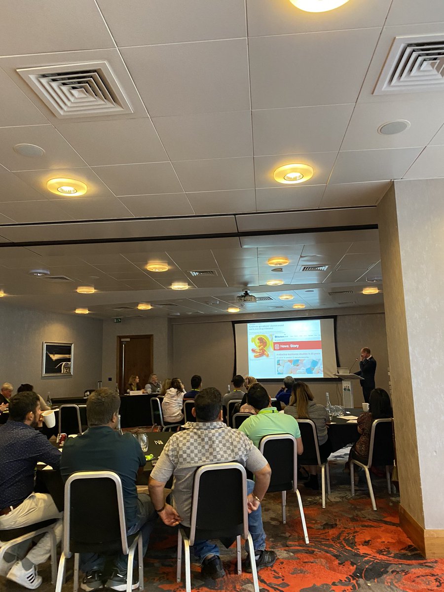 timpetheram's tweet photo. A most enjoyable day in Birmingham with the excellent @Heraeus team teaching our colleagues from theatres about #bonecement and #PJI Thanks to chair David Sochart and @Knappers12 for inviting me! #cementisbest https://t.co/0L8CgRqgUj