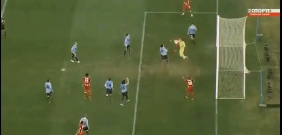 memodleon's tweet photo. @brfootball If there was an infamy it was against Uruguay, it was a clear offside from Ghana! https://t.co/JbYbVdyjcI