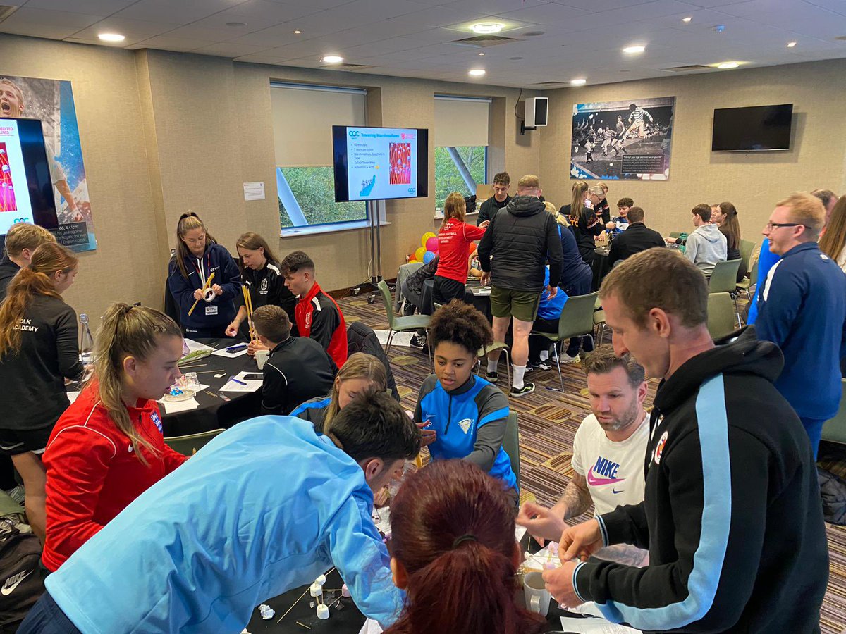 ECFA12's tweet photo. That’s a wrap! 

Fantastic finish to the day with sessions from Hannah Masters @BUCSsport and Reading In The Community ⚽️

We finished with a session on action planning and our Activators/Staff created a wall of ‘Game Changing’ ideas to take back to their colleges! 💫⚽️ https://t.co/5HhU1albIW
