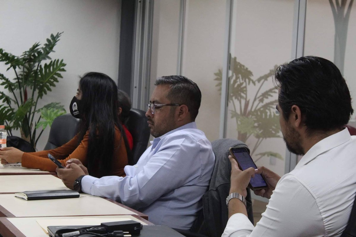 Esta vez aprendimos ágilmente porque es importante generar "Networking todo el tiempo". El taller lo impartió el Mtro. Carlos Hernández / #ReactivaTuNegocio #ColegioDeProfesionistas #NuestroApoyo