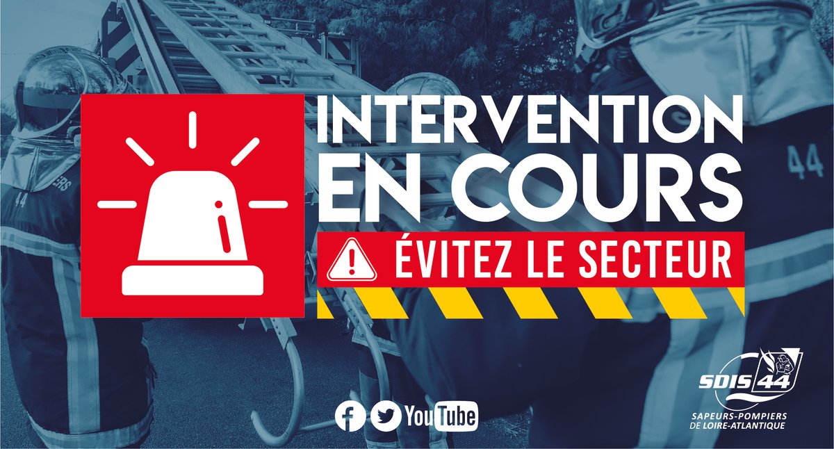 SDIS44's tweet photo. 🔴 Les sapeurs-pompiers de #LoireAtlantique interviennent pour un #accident d'aéronef chemin du parc au mil  à #LaBauleEscoublac.
➡️ Facilitez l'accès aux secours ✖️ ⛔️
➡️ Respectez le périmètre de sécurité 🚧 ⚠️ https://t.co/VQgWR44Qwn