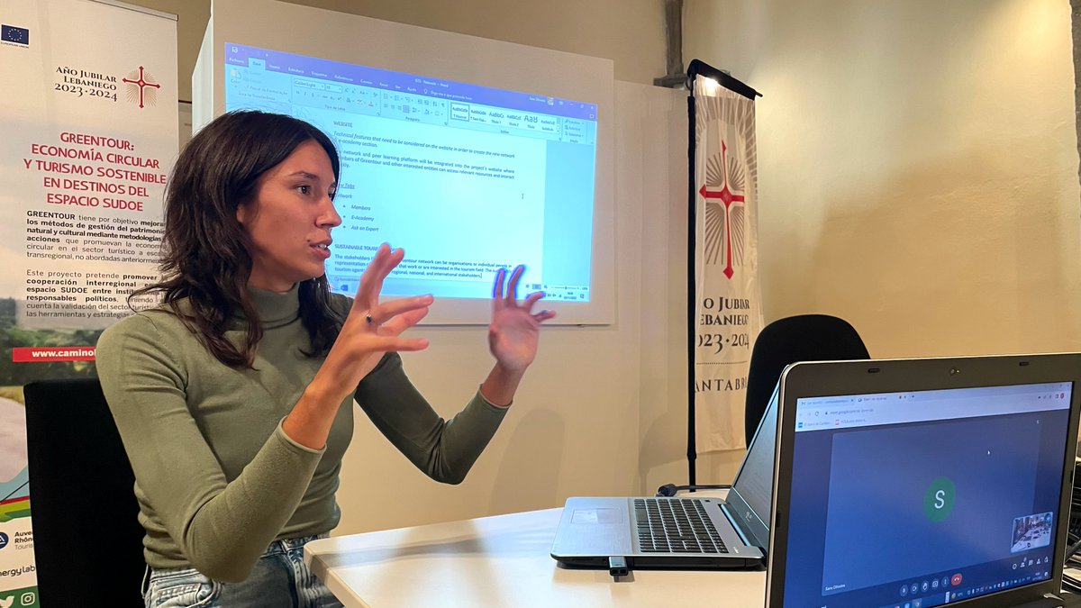 labpaisagem's tweet photo. Uma representação do Laboratório da Paisagem e do turismo de Guimarães está Potes, Cantábria, Espanha 🇪🇸, onde decorre a 3ª reunião do consórcio europeu @GreentourP  para análise e discussão dos resultados obtidos.

#LabPaisagem #Guimaraes @JubileoLeb https://t.co/QKj4cXHzsf