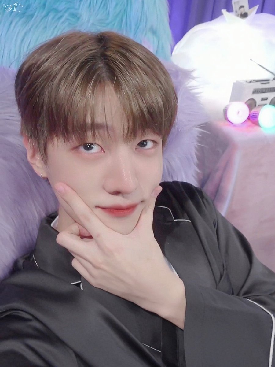 linyiqx's tweet photo. ❤
#재찬 #박재찬 #JAECHAN #DKZ https://t.co/OLWgN0dTCL
