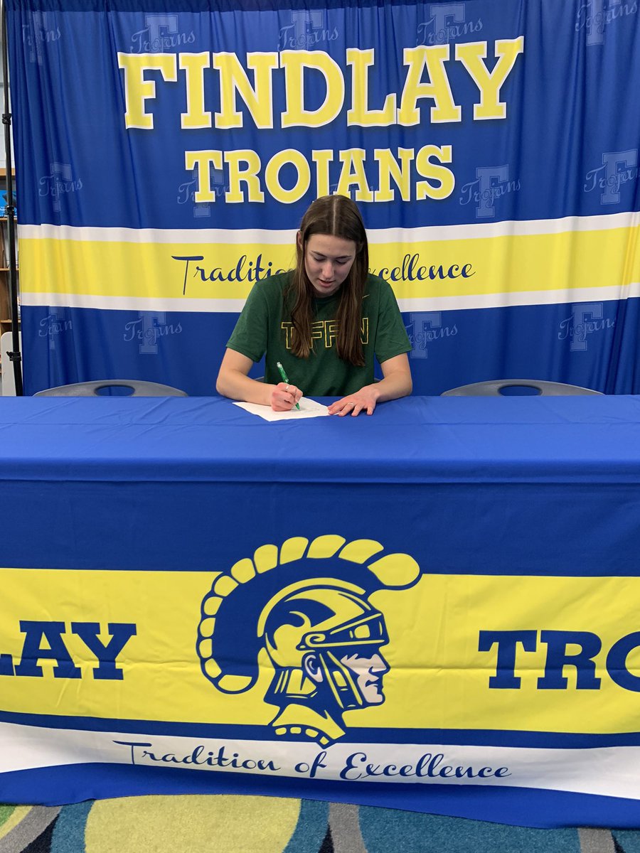 ReeganHayward's tweet photo. Officially a Gon! 🐉 @TiffinUWBB @WOSNScores @fhsLadyTrojans @Courier_Sports https://t.co/Z12lSsPzZ8