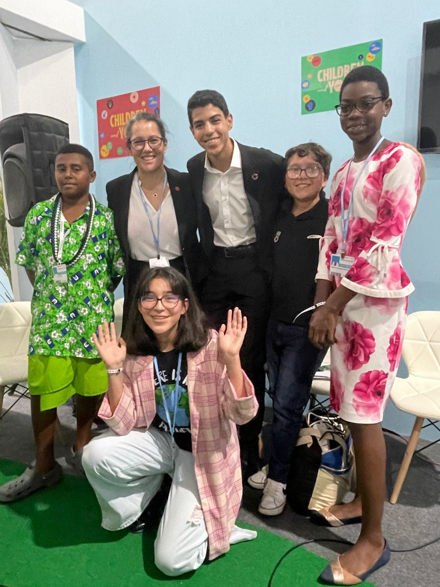 SaveCEO_Intl's tweet photo. Started off my time at #COP27 with a dedicated group of #children and #youth who are part of the @hlcchampions committed to #ClimateAction. Children need a seat at the table to create a greener future. https://t.co/dKNVPfmzBb