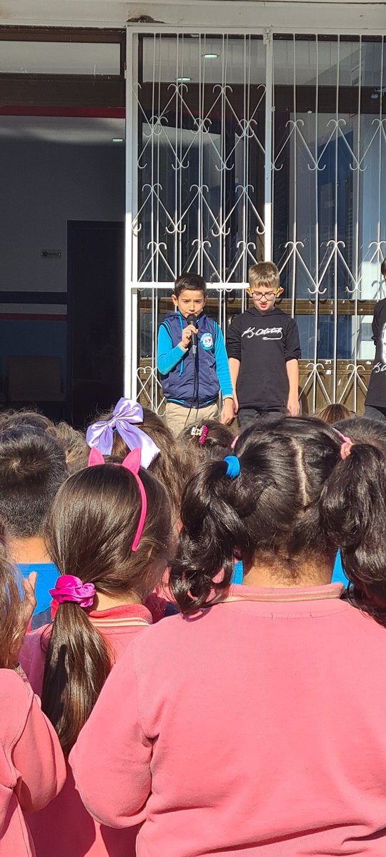 “Bağımsızlığımızın ve egemenliğimizin eşsiz mimarı,  Ulu Önder Gazi Mustafa Kemal ATATÜRK’ü bir kez daha saygı, minnet ve özlemle andık. “
#10Kasim
#Atatürk
<a href="/samsunmem1/">samsunmem</a> 
<a href="/muratagar60/">Murat AĞAR</a> 
<a href="/ademsimsek55/">Adem ŞİMŞEK</a> 
<a href="/IlceYakakent/">Yakakent İlçe Milli Eğitim Müdürlüğü</a> 
<a href="/OrhanDEER1/">Orhan DEĞER</a> 
@Coskunturan05 
<a href="/KadirBo02112731/">Kadir Bozkurt</a> 
<a href="/100yilyakakent/">YAKAKENT 100.YIL ILKOKULU</a>