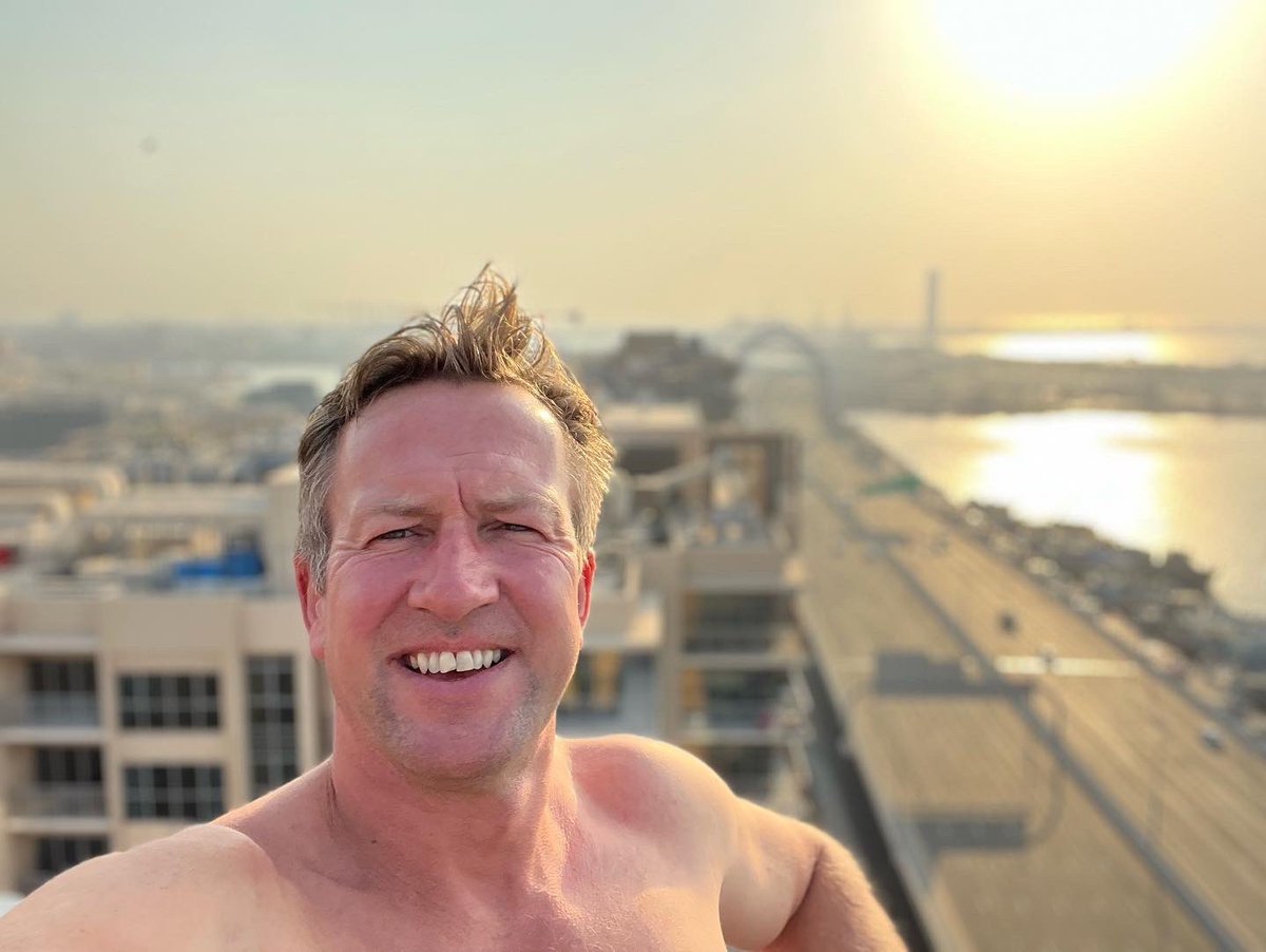 Pen Farthing tweet media