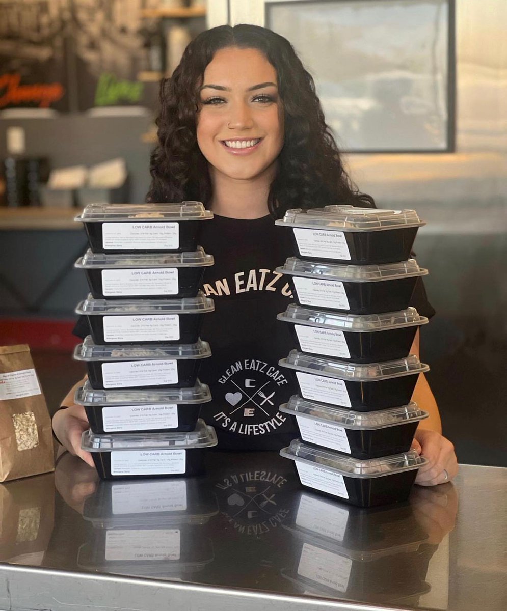 🌱 There are endless benefits that come from leading a healthy life.

Location: Clean Eatz (Jacksonville NC)

🟩 🟧 🟩 🟧 🟩 🟧 🟩 🟧 🟩 🟧 🟩 🟧

💻 CleanEatz.com