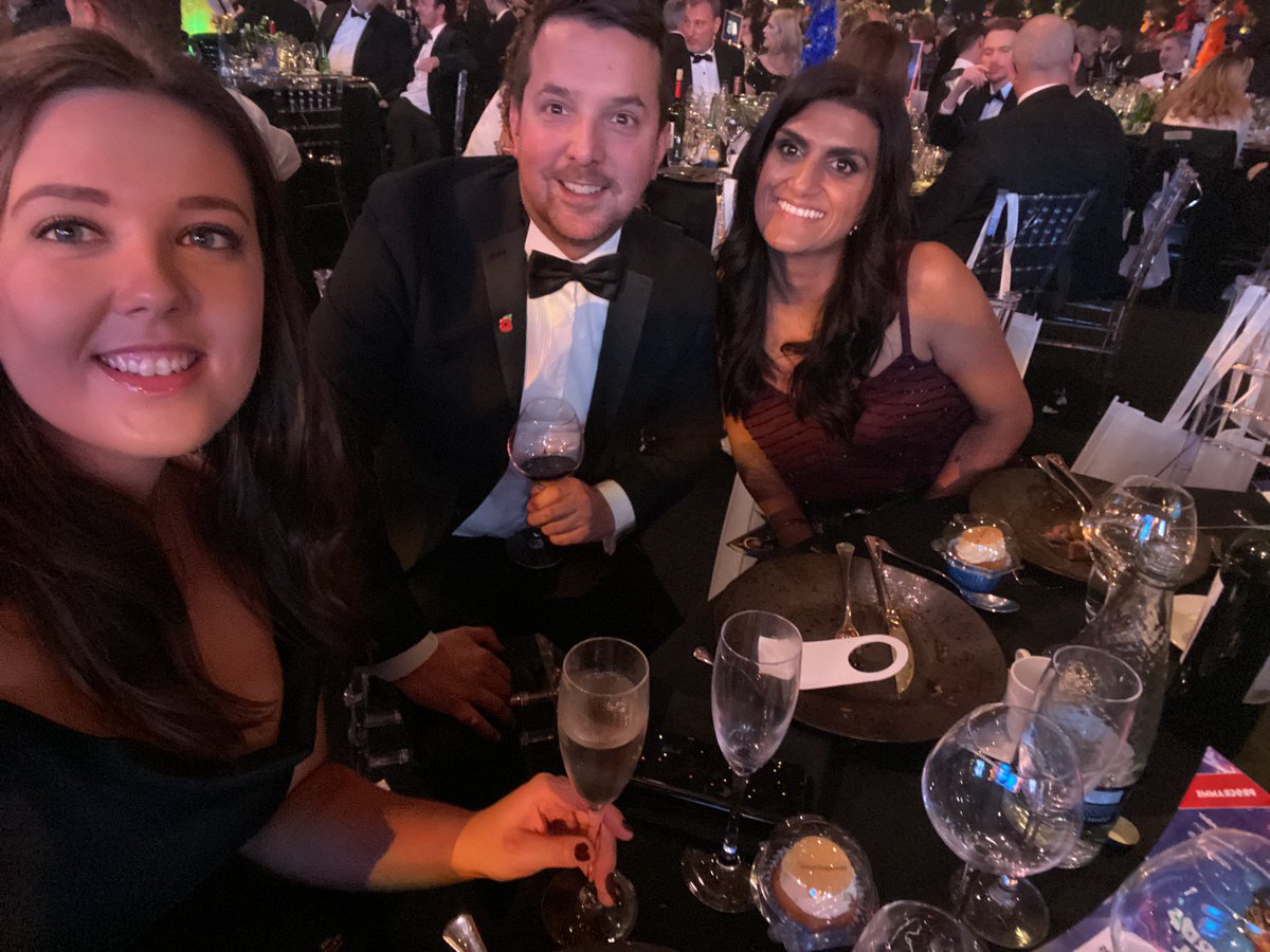 Courtneybainess's tweet photo. Samsung table at #CRNAwards @CRN_Events @CommsCare https://t.co/yO98hDnELT