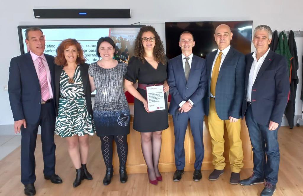 Dra. Di ☺️🏂 tweet media