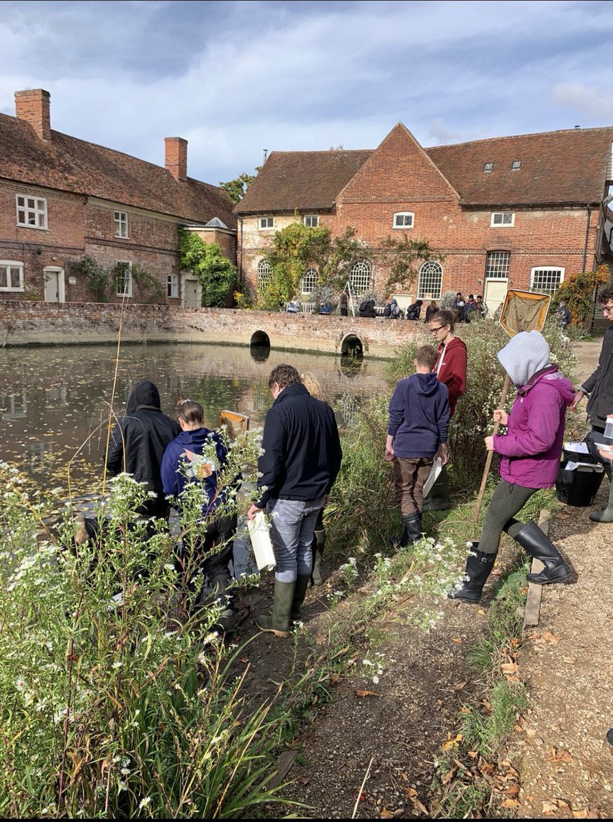 SciencePlume's tweet photo. Plume’s enthusiastic year 13 biologists welcomed the opportunity to engage with an outdoor classroom experience, organised by our Head of Biology Dr Georgiou and supported by Mrs Smith and Mrs Heslop. https://t.co/BZu6MWaJSy