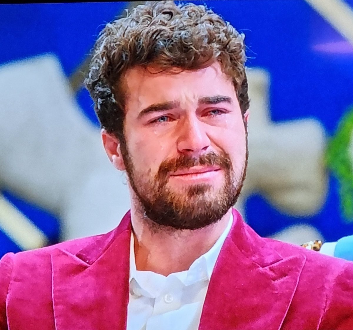 PatelBropodcast's tweet photo. Somebody needs to keep an eye on Cole because I don't think he's in a good way at all. He looked very broken and not quite with it. Zanab wanted to shame him in front of everyone and showed her true colors.
#LoveIsBlind #zanab #cole #LoveisBlindS3 #LOVEISBLINDreunion https://t.co/ndB1O9AIrS