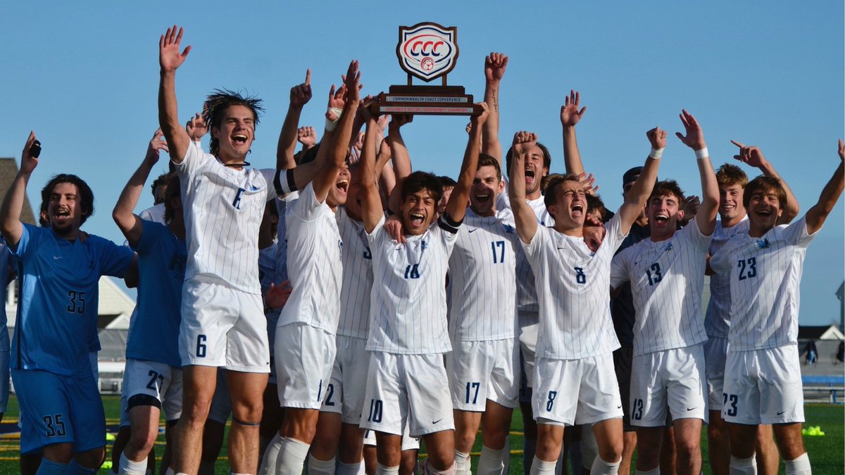 Roger Williams University tweet media